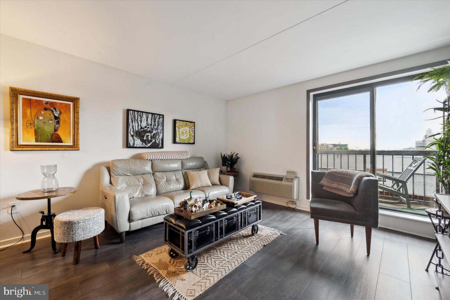 200-10 Lombard St #741