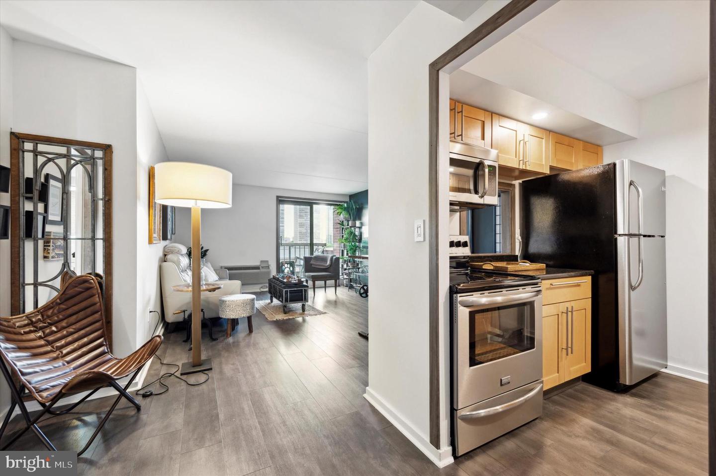 200-10 Lombard St #741