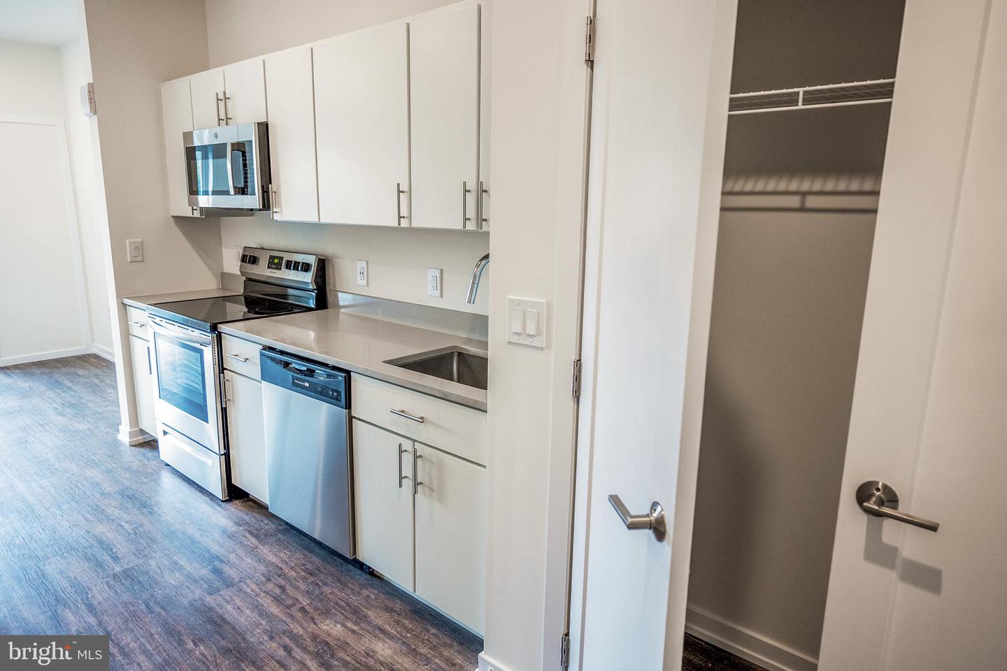 2077 Ridge Ave #1312