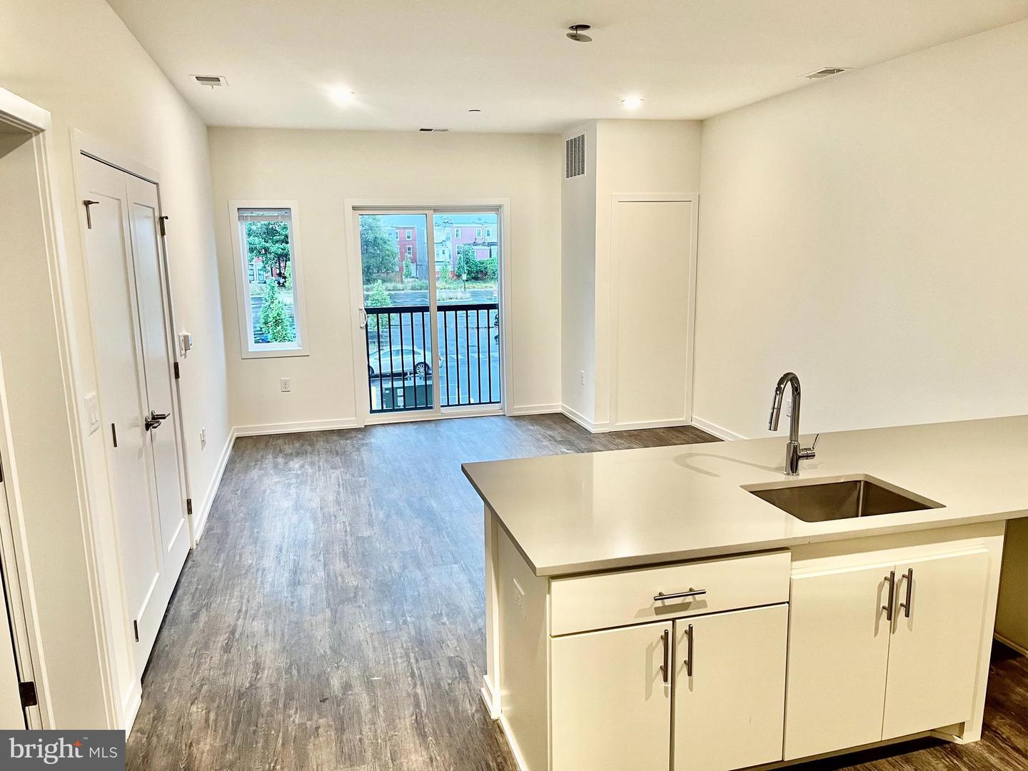 2077 Ridge Ave #2304