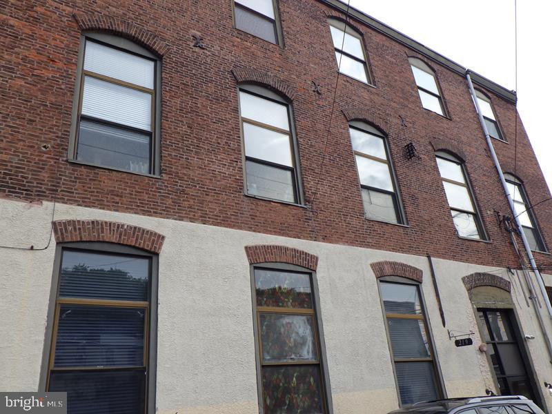 219 Krams Ave #C2