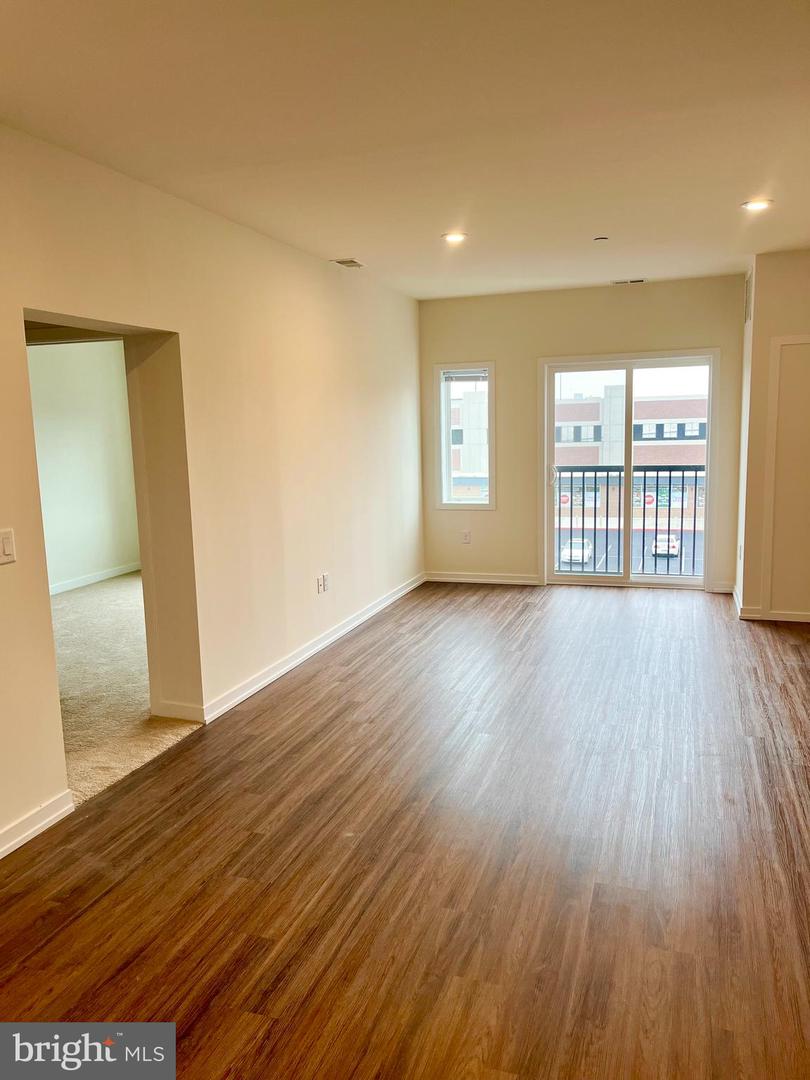 2077 Ridge Ave #2308