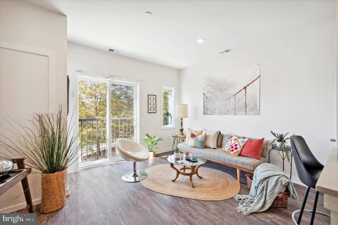 2077 Ridge Ave #1204