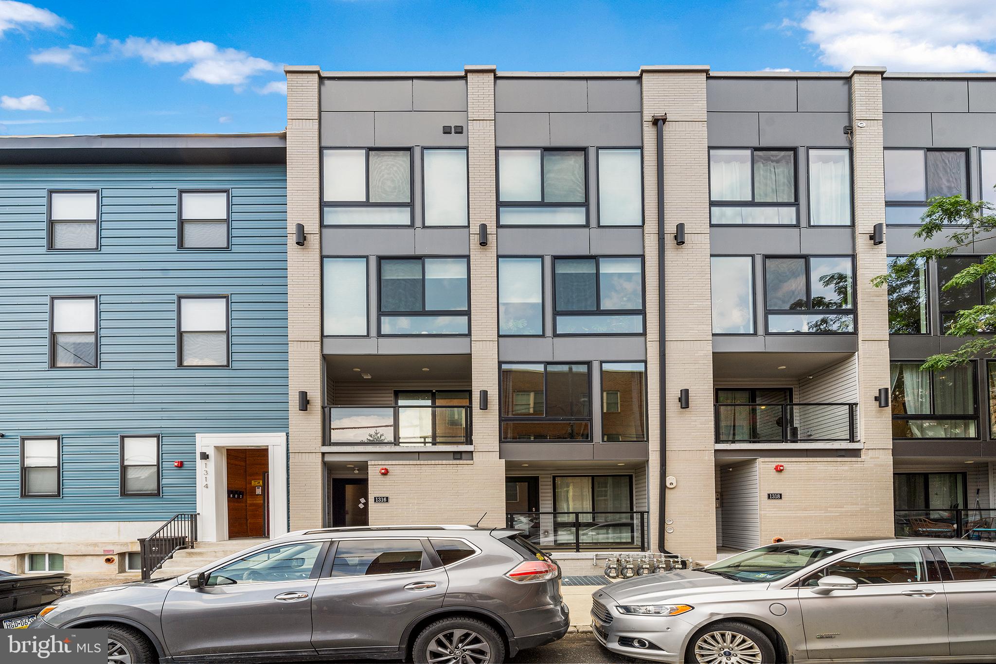 1316 N Franklin St #3