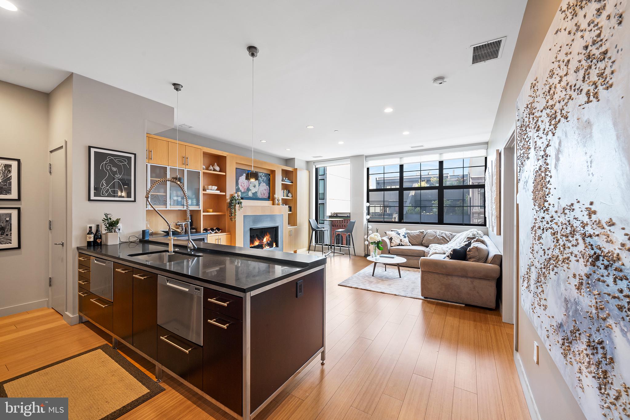 108 Arch St #502