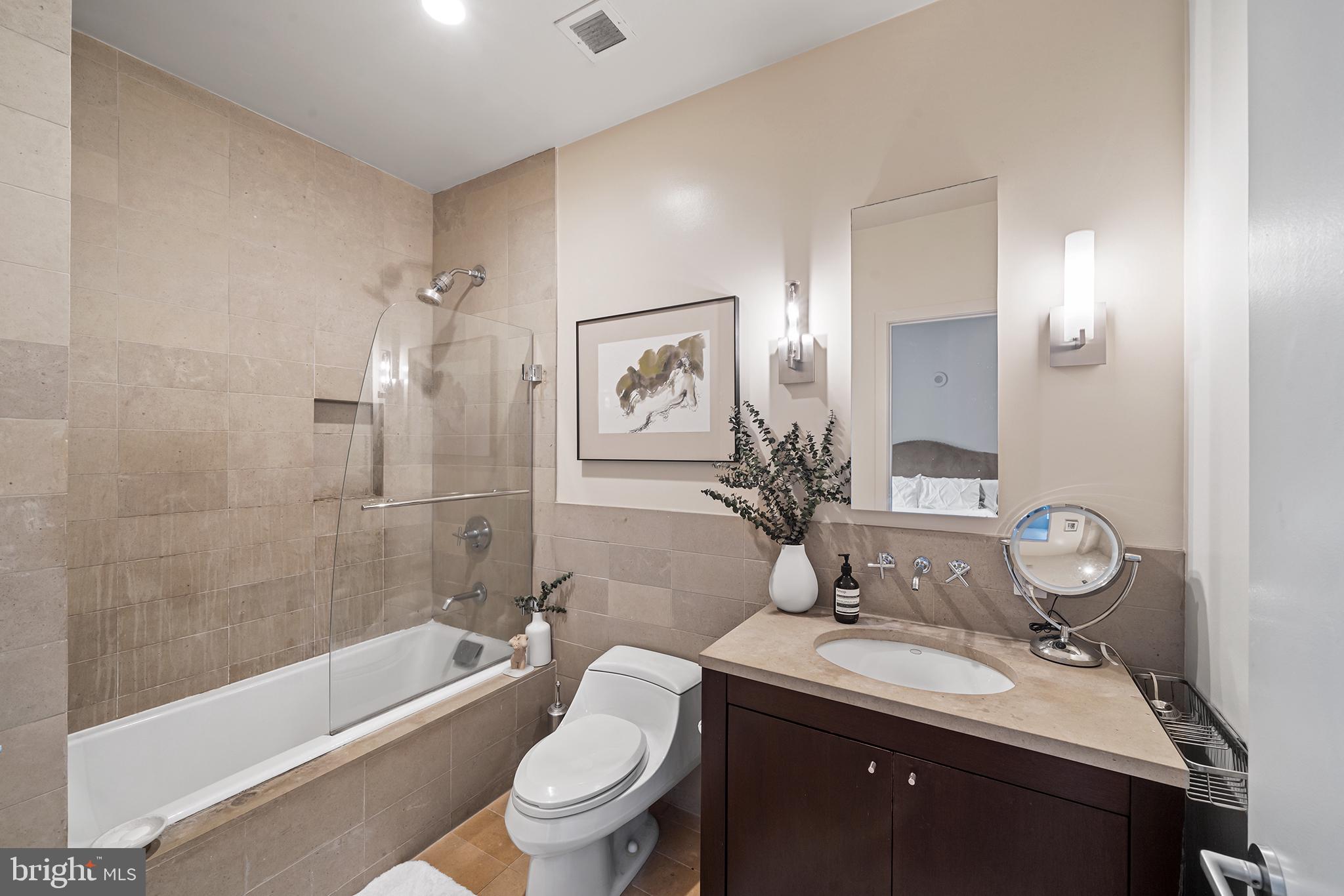 108 Arch St #502