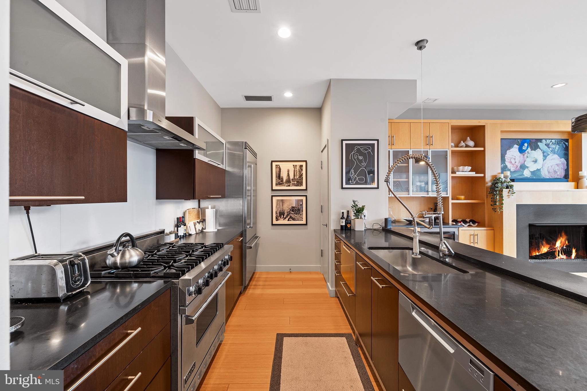 108 Arch St #502