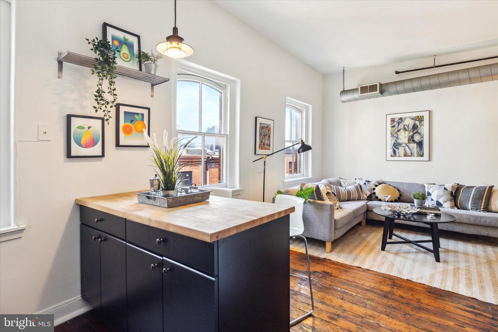 36 S Strawberry St #47