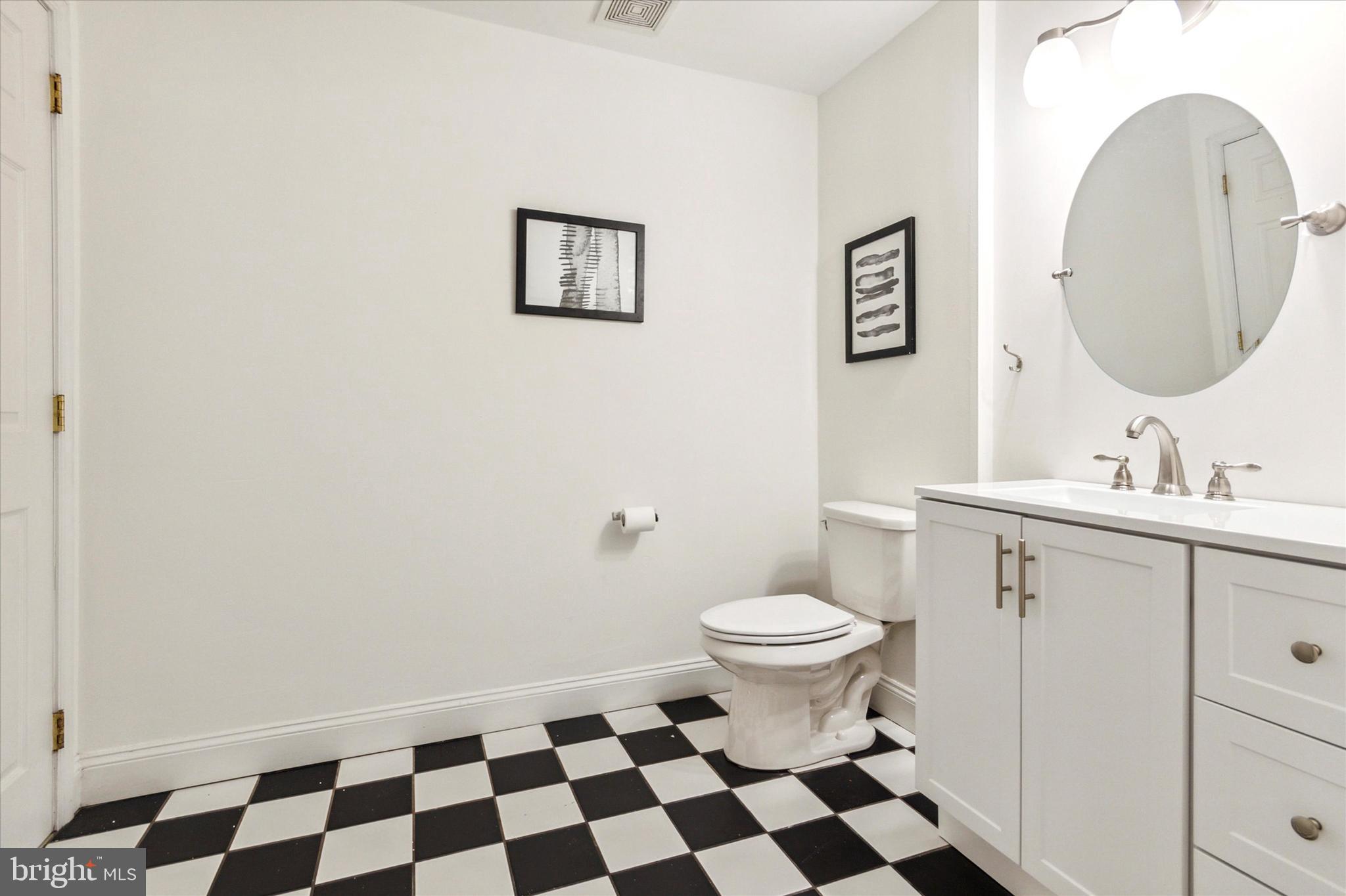 36 S Strawberry St #47