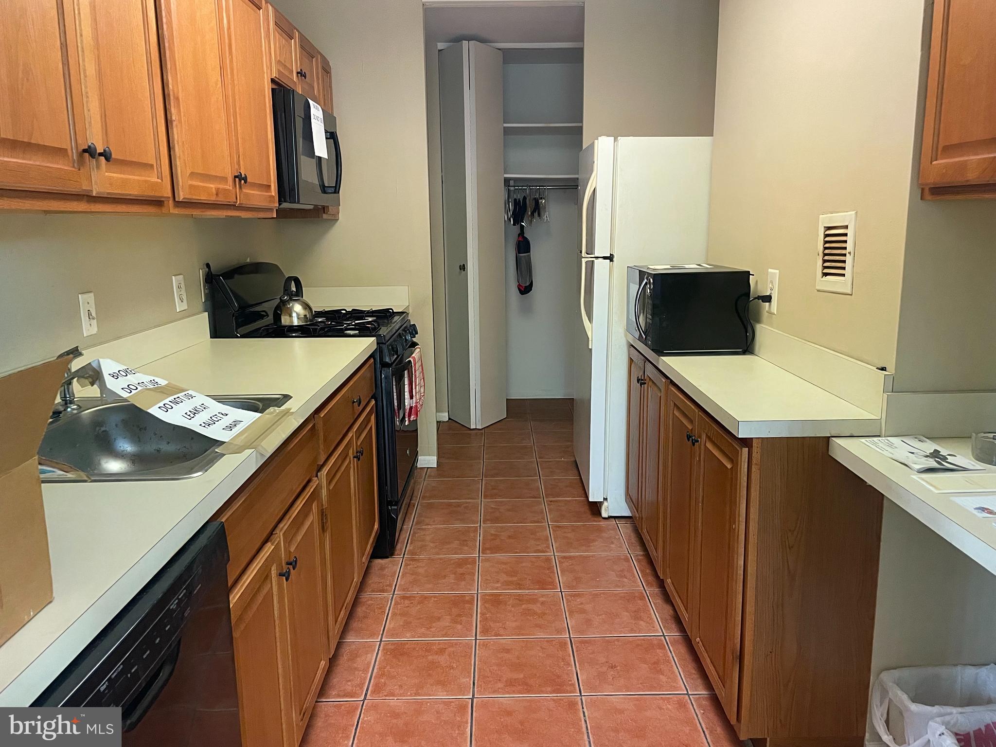 3600 Conshohocken Ave #406