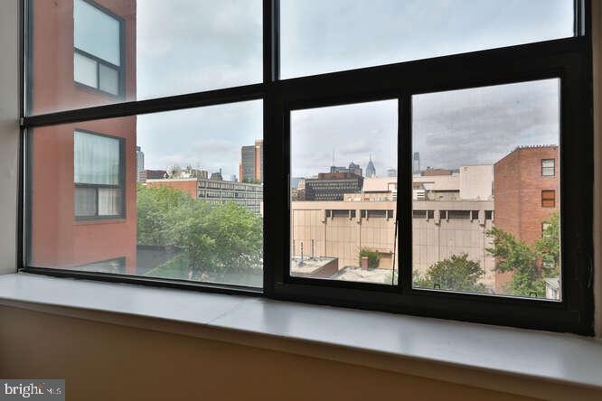 315 Arch St #408
