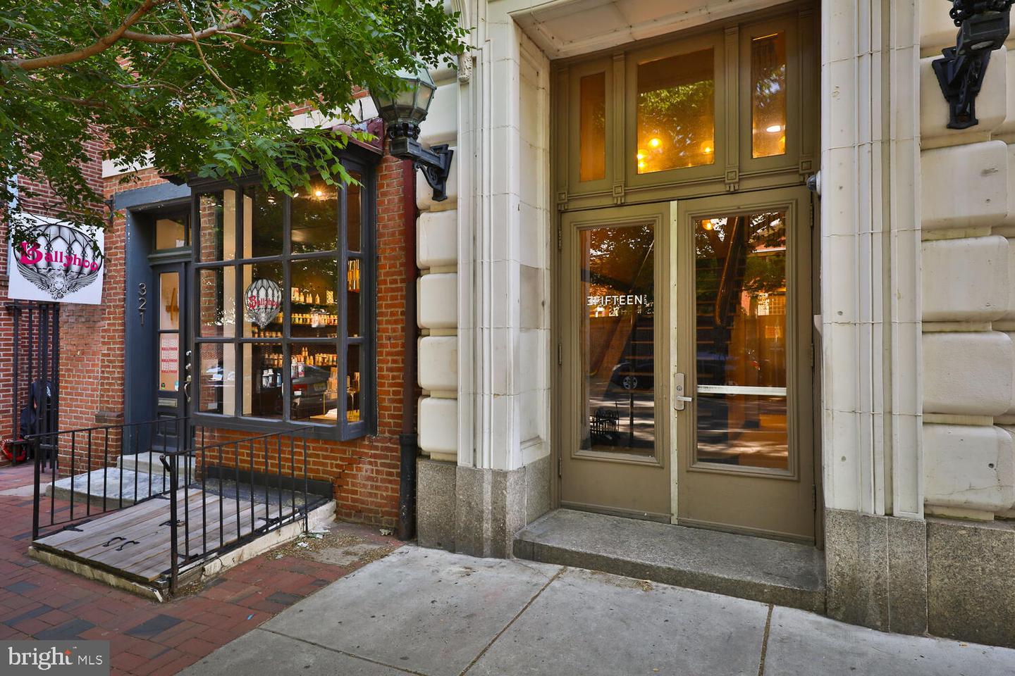 315 Arch St #408