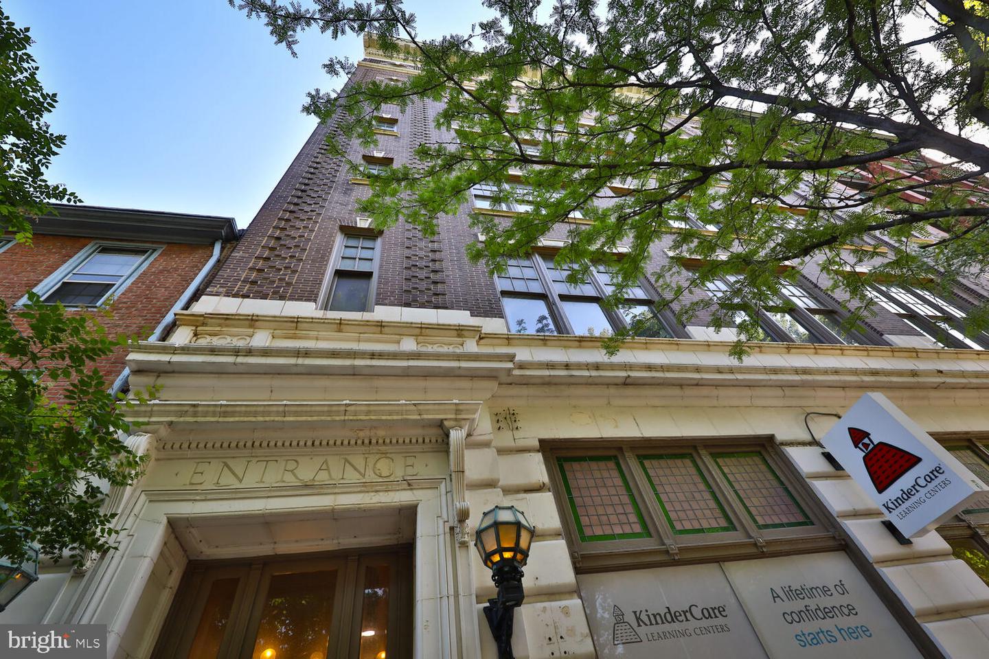 315 Arch St #408