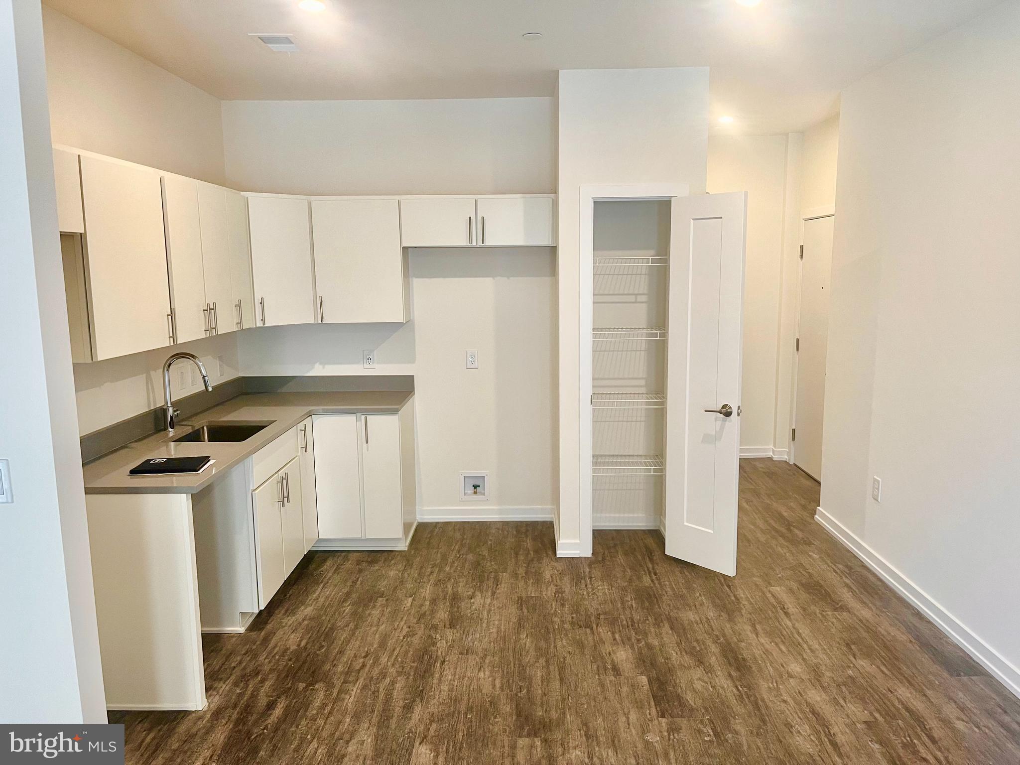 2077 Ridge Ave #3111