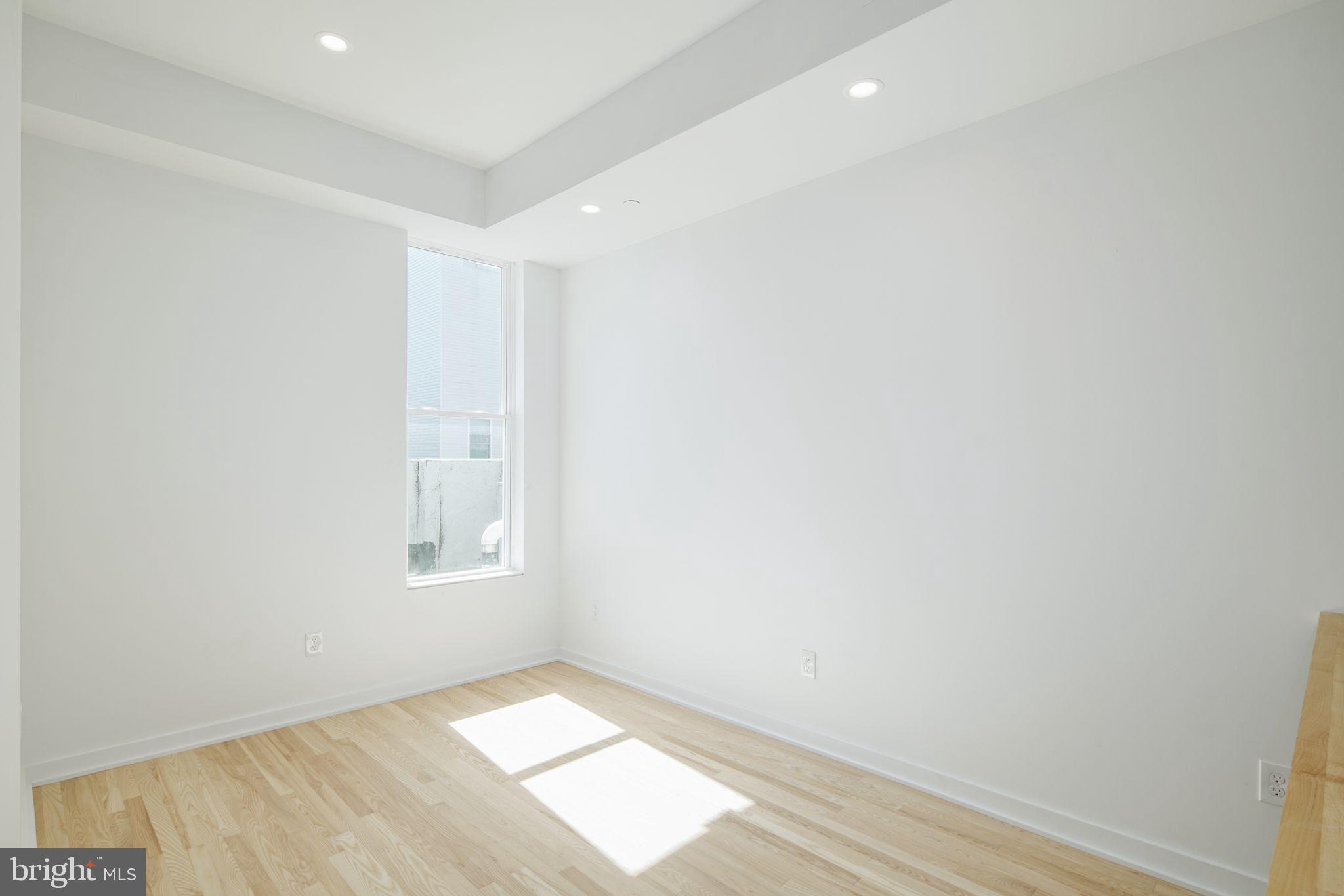 2331 Frankford Ave #3