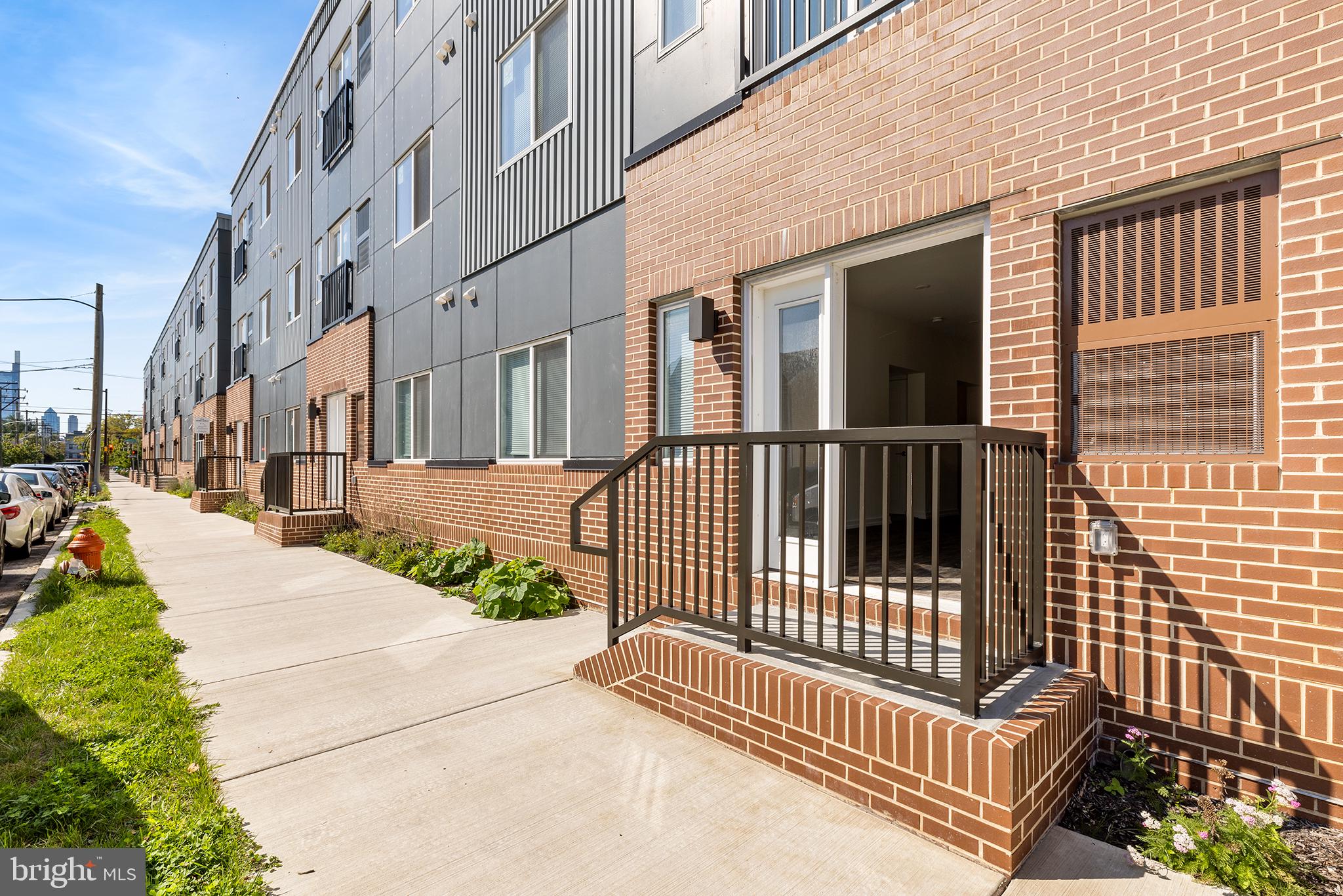 2077 Ridge Ave #3105