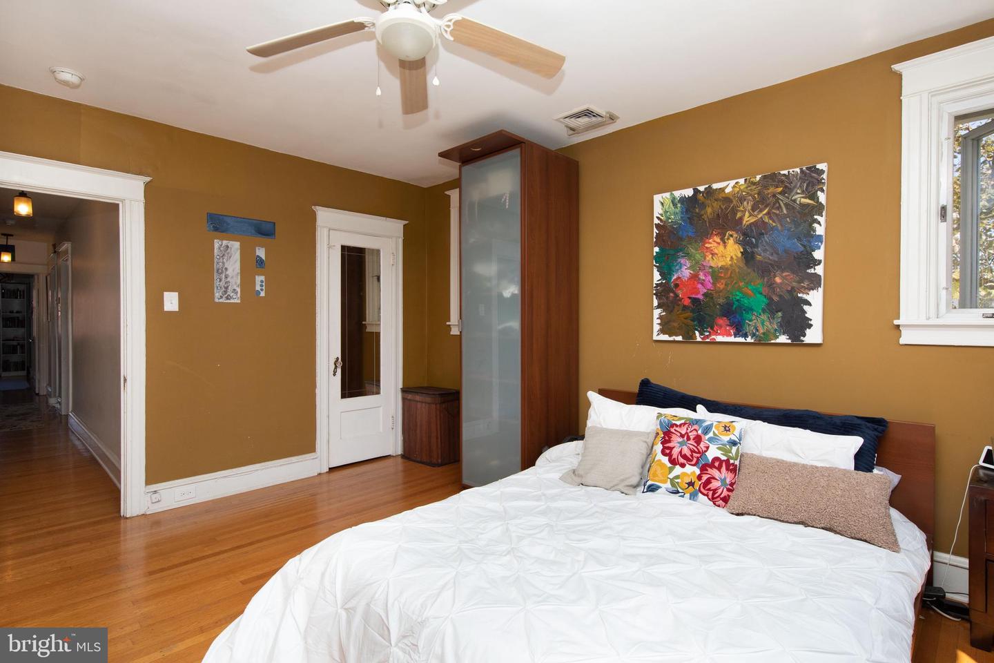 401 Glen Echo Rd