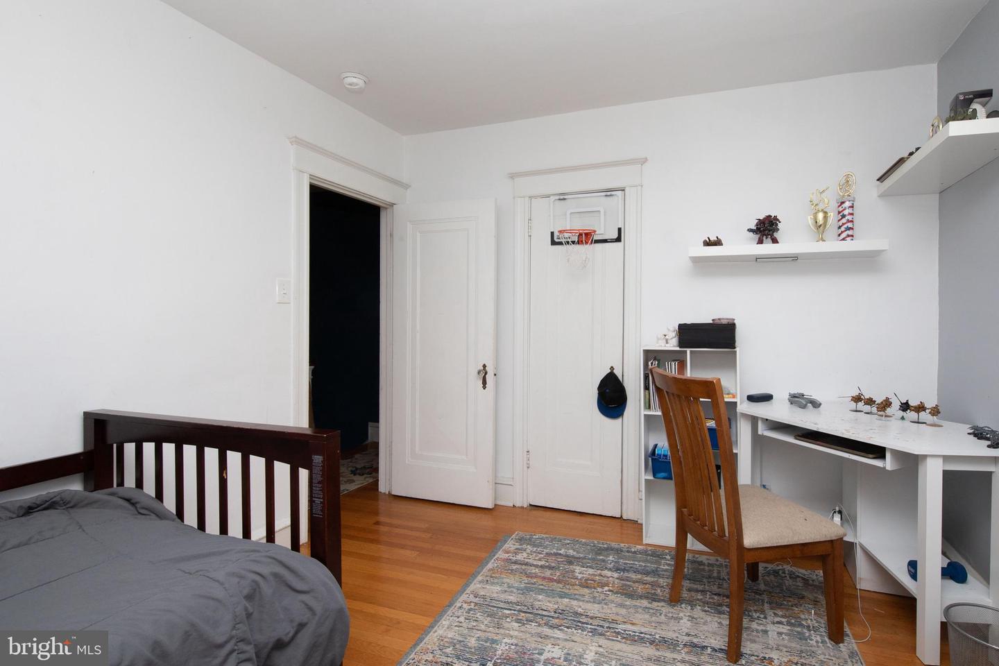 401 Glen Echo Rd