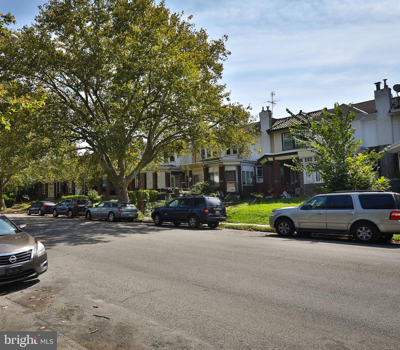 1943 W Godfrey Ave