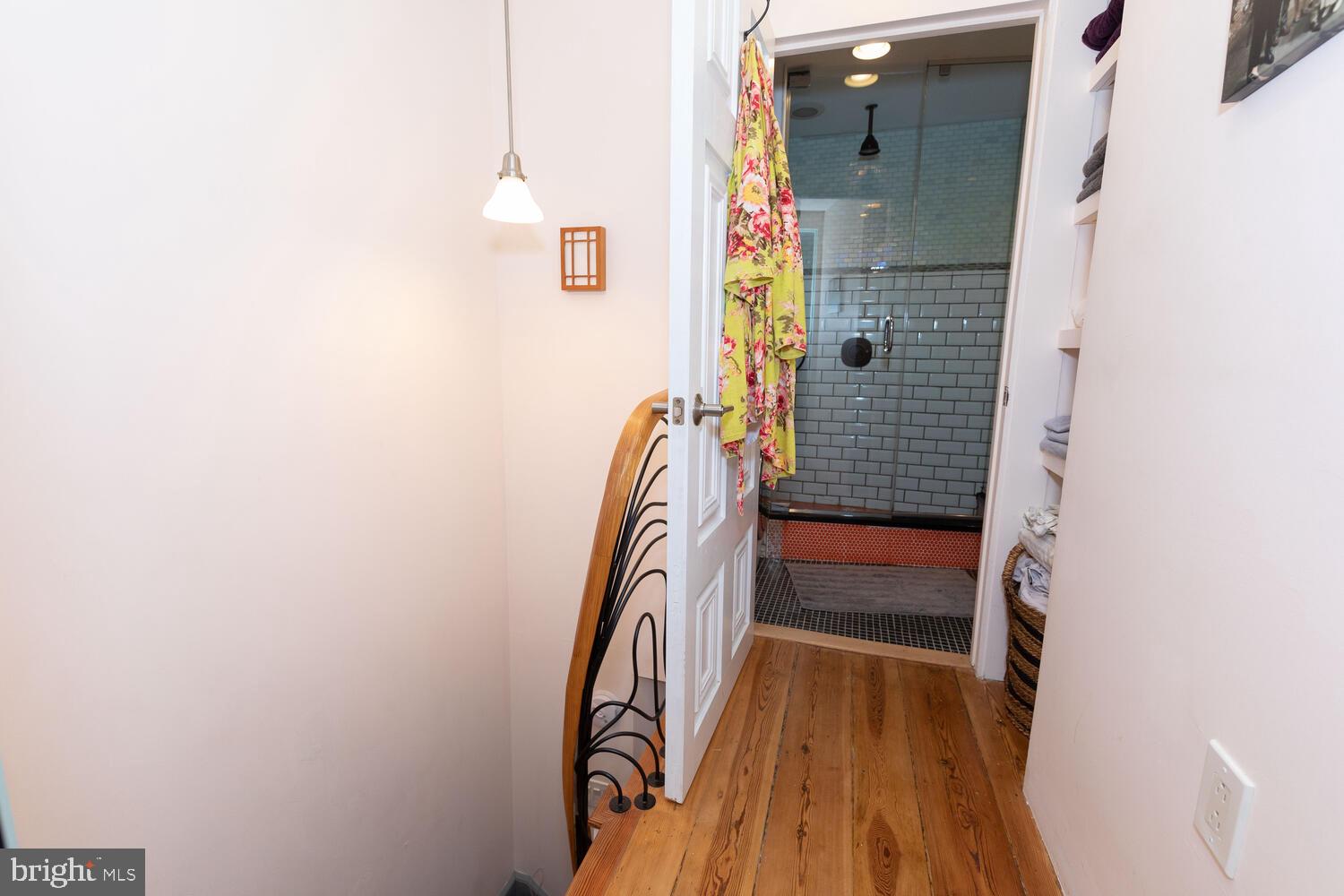 1123 N Orianna St #Front