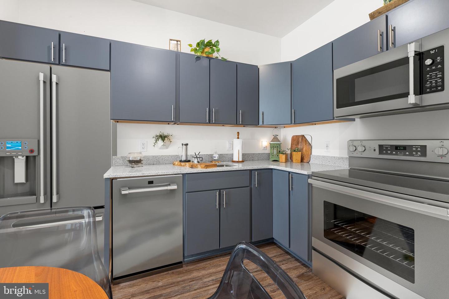 2077 Ridge Ave #3205