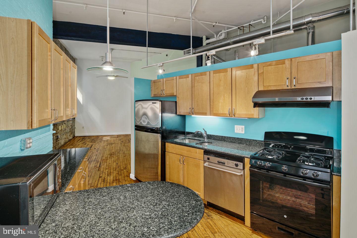 428-440 N 13th St #3i