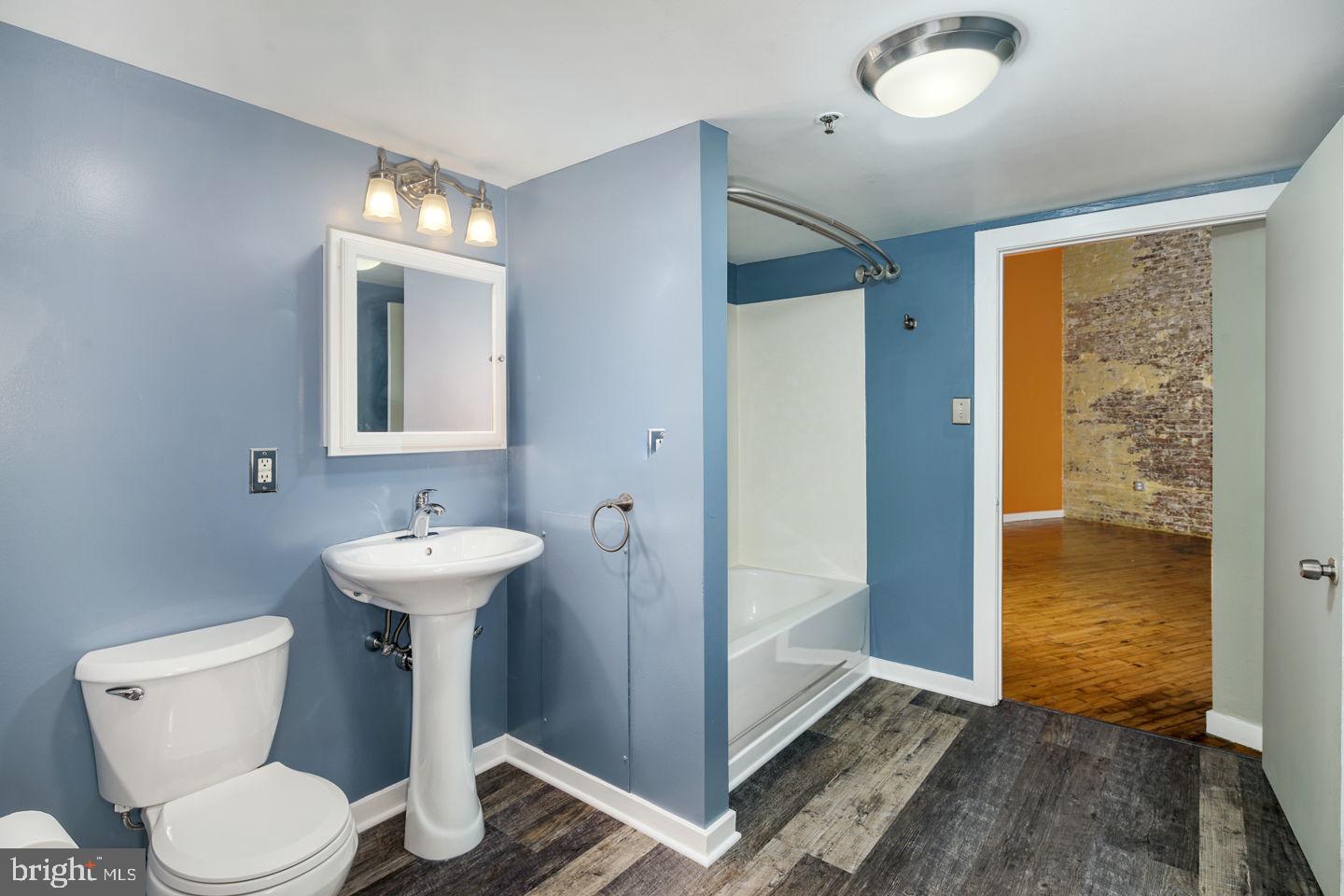 428-440 N 13th St #3i