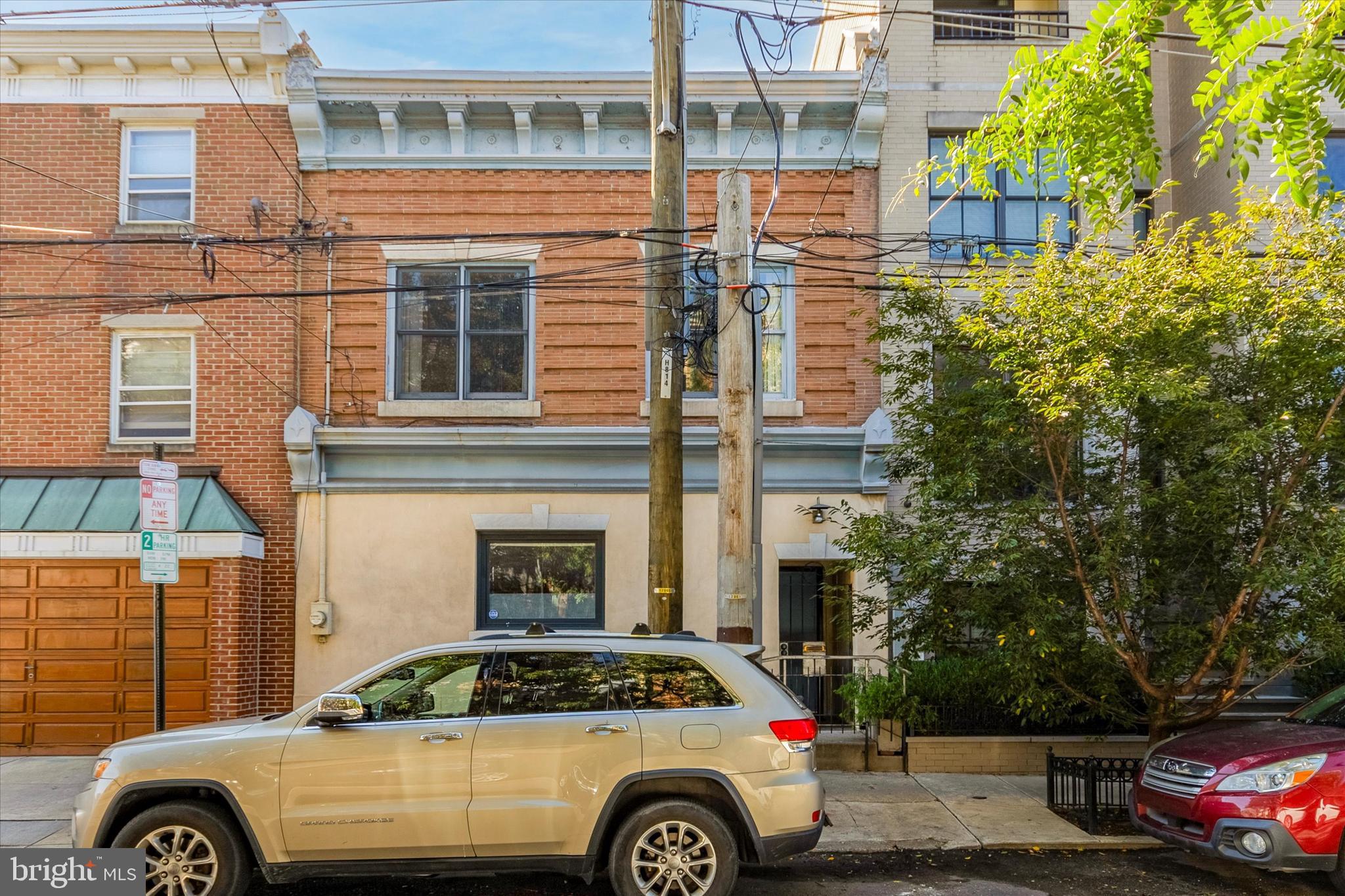 730-32 Bainbridge St