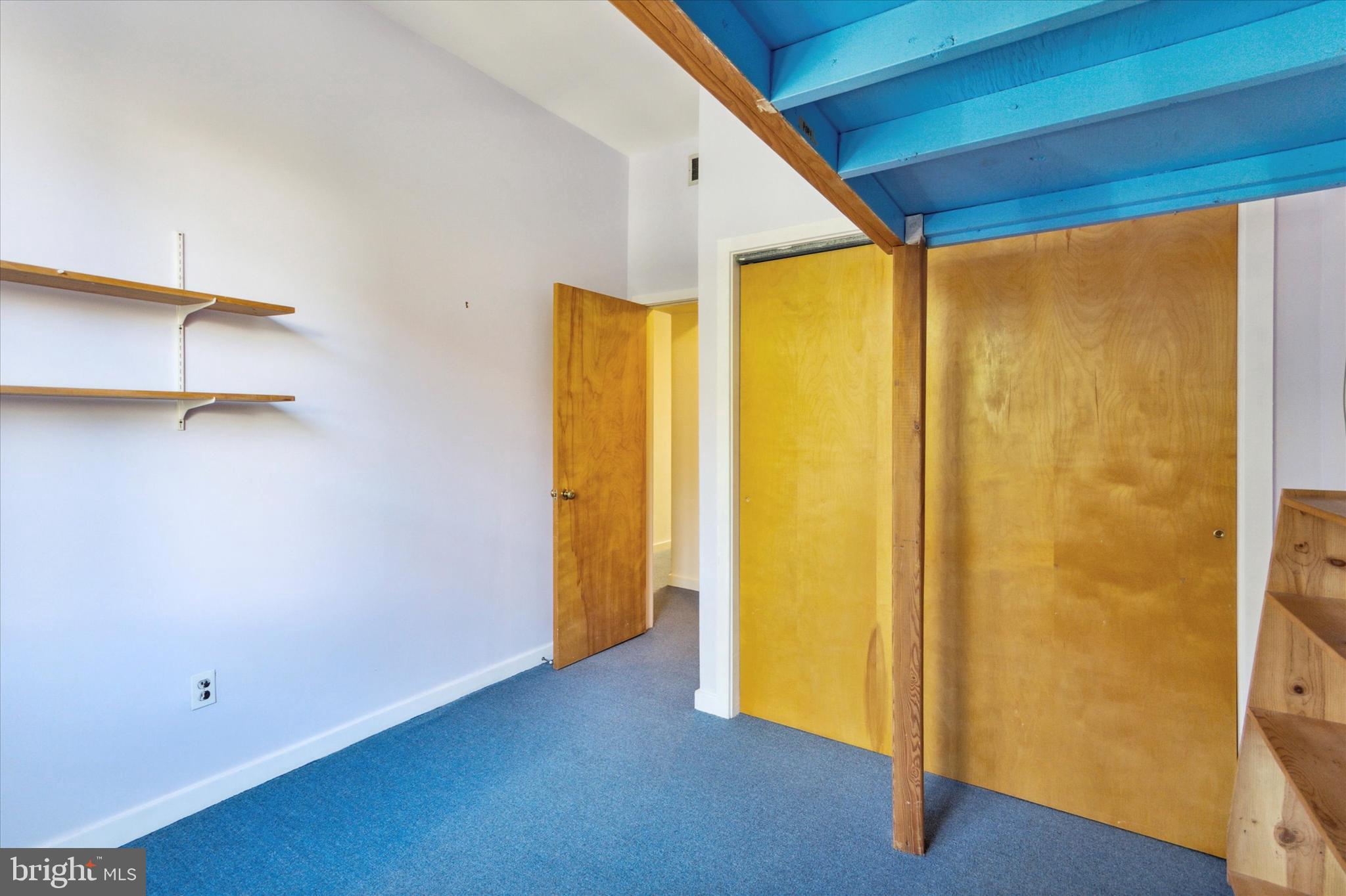 730-32 Bainbridge St