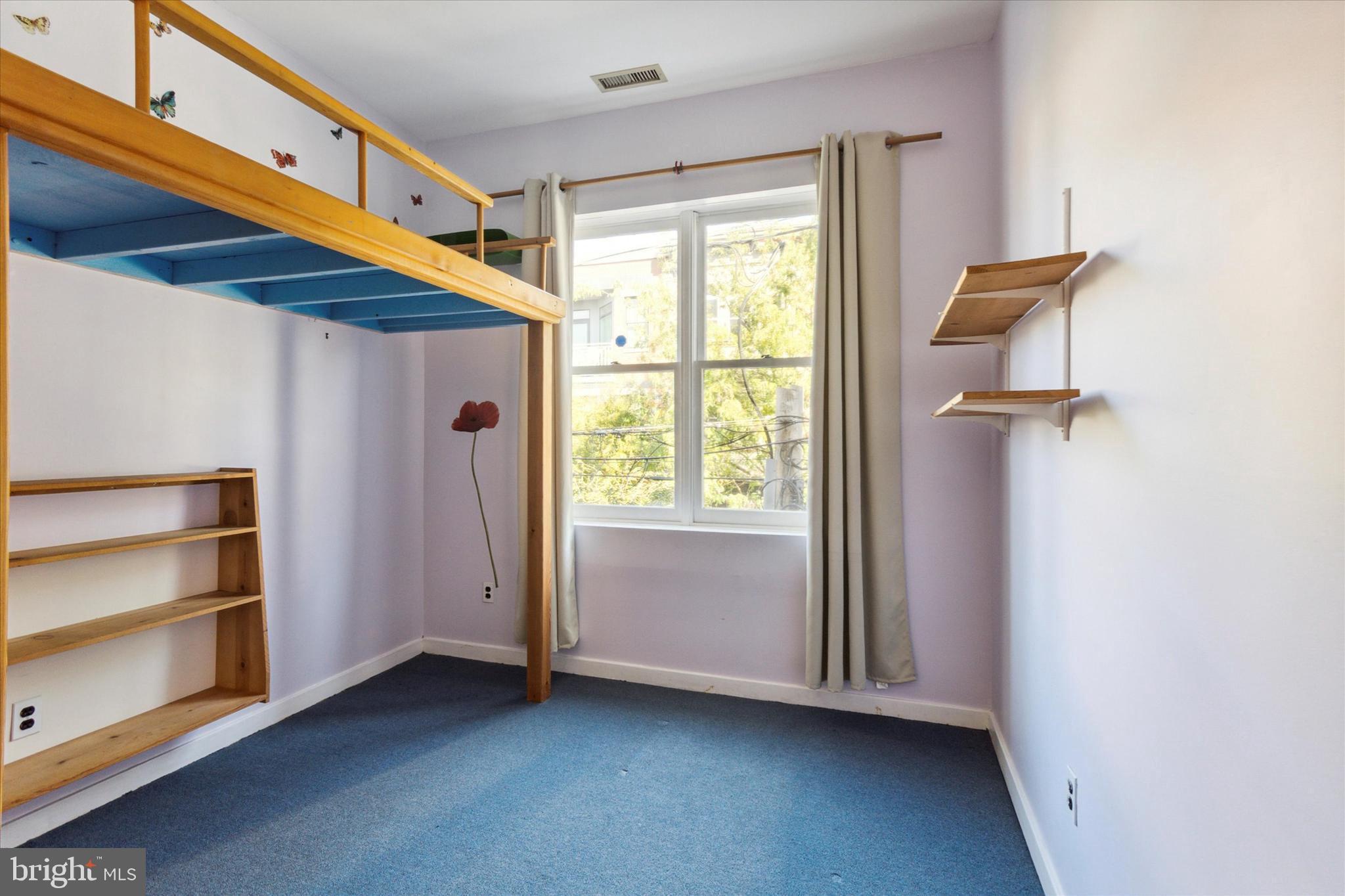 730-32 Bainbridge St