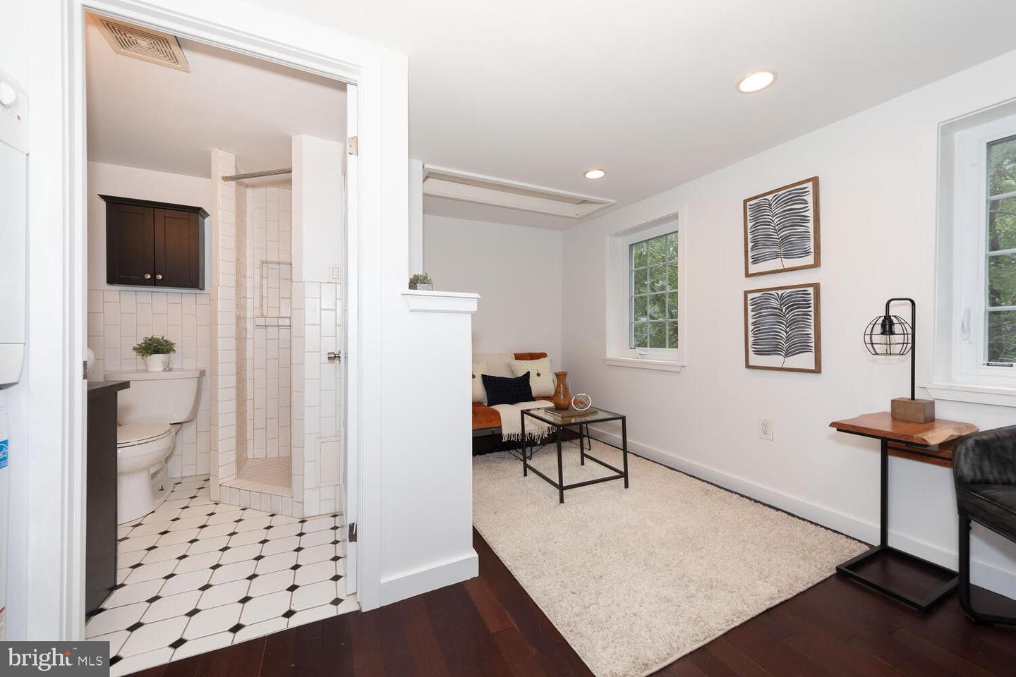 9 Bristow Pl