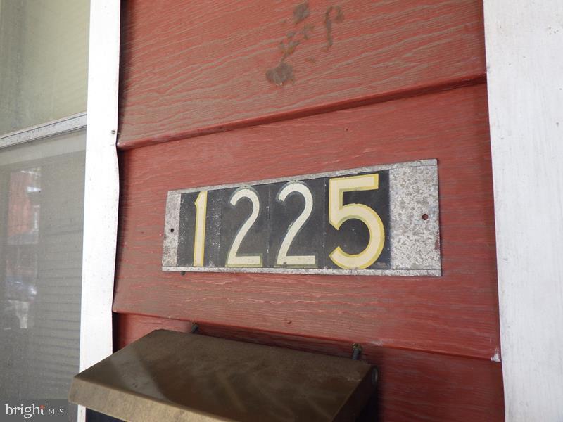 1225 N 50th St