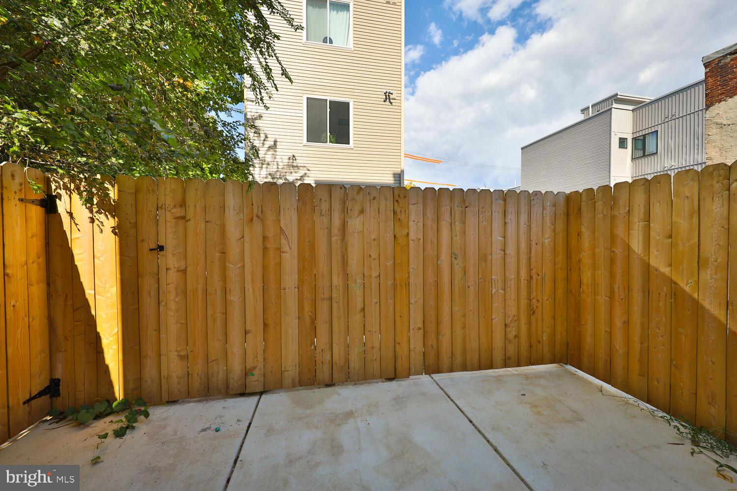 1645 W Cabot St