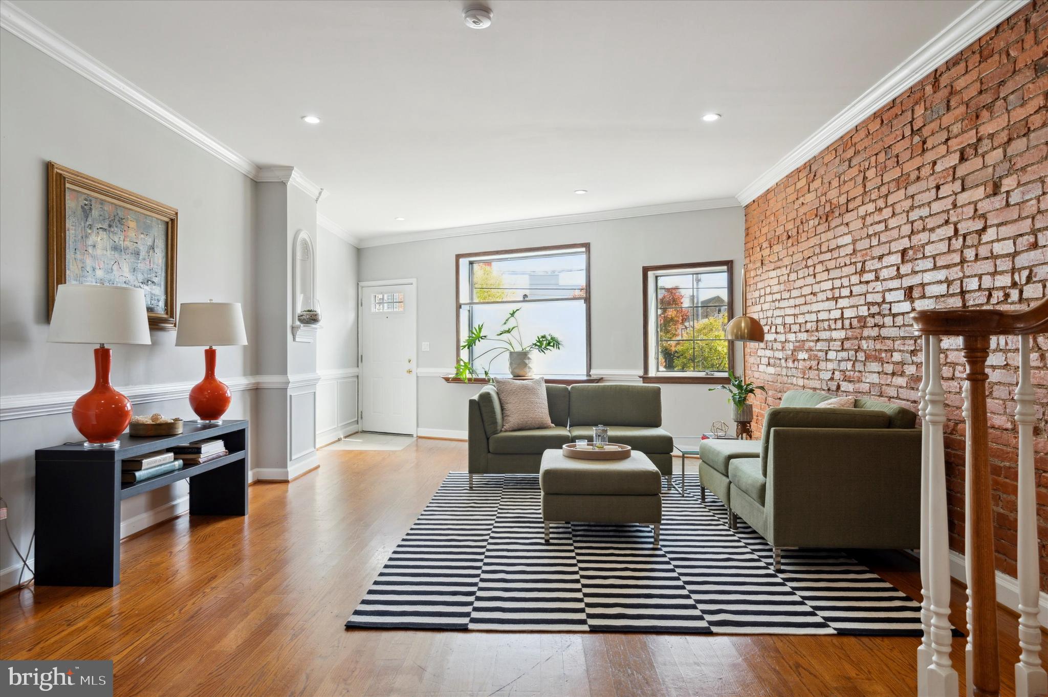 1536 Point Breeze Ave