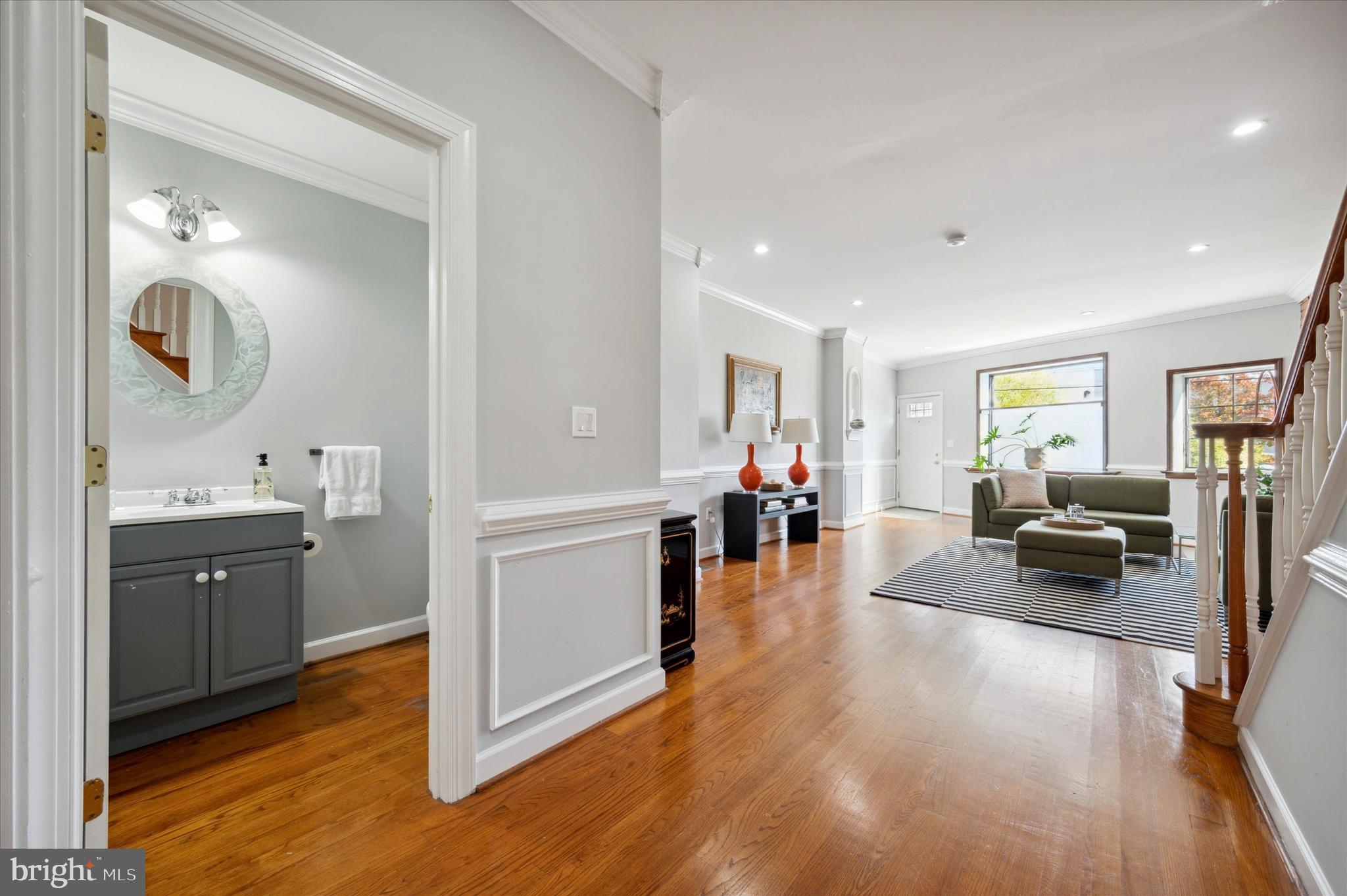 1536 Point Breeze Ave