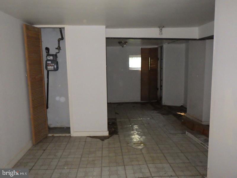 445 W Roosevelt Blvd