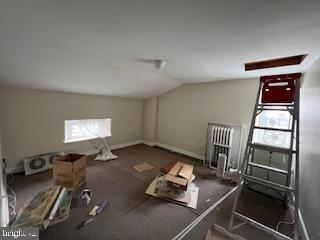 758 Carpenter Ln