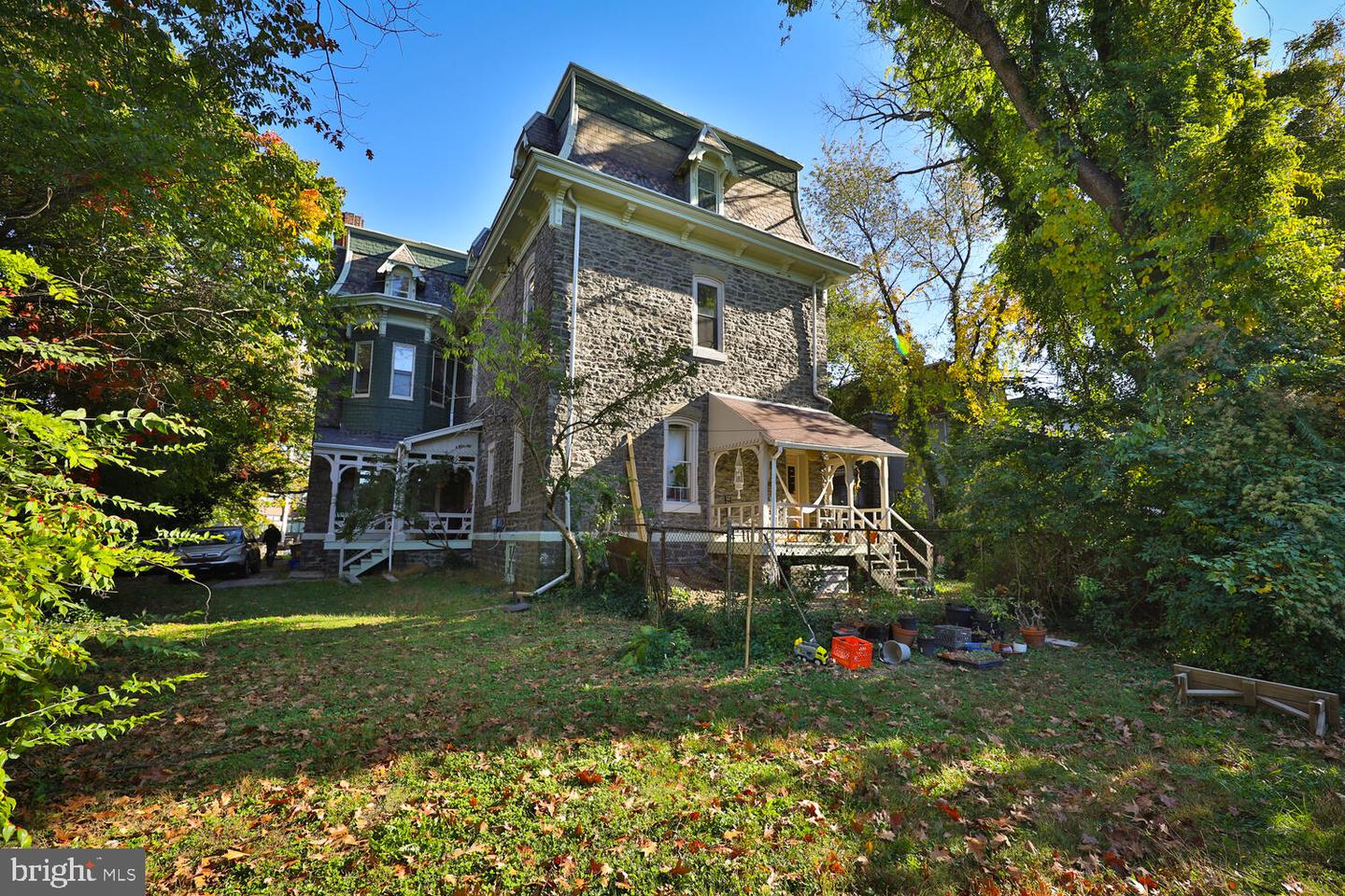 5442 Wayne Ave