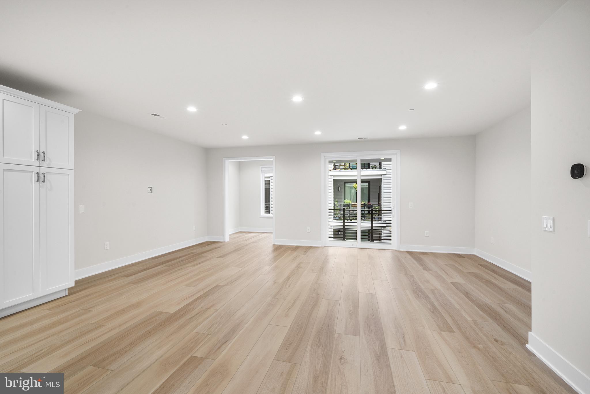 3000 Cityview Walk #175