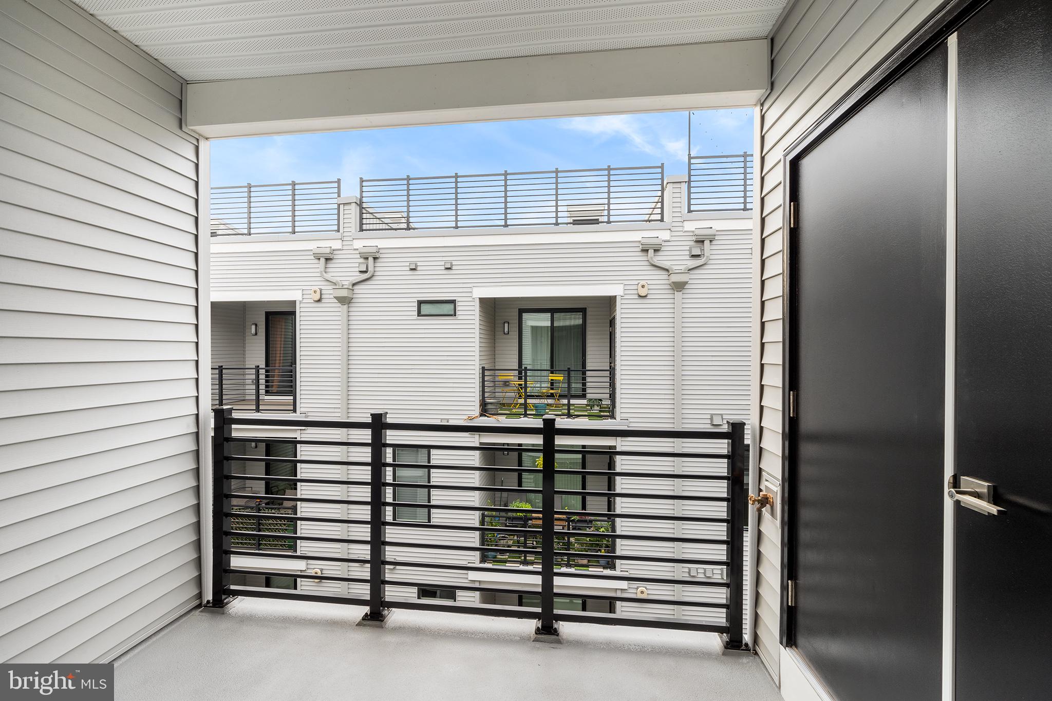 3000 Cityview Walk #175