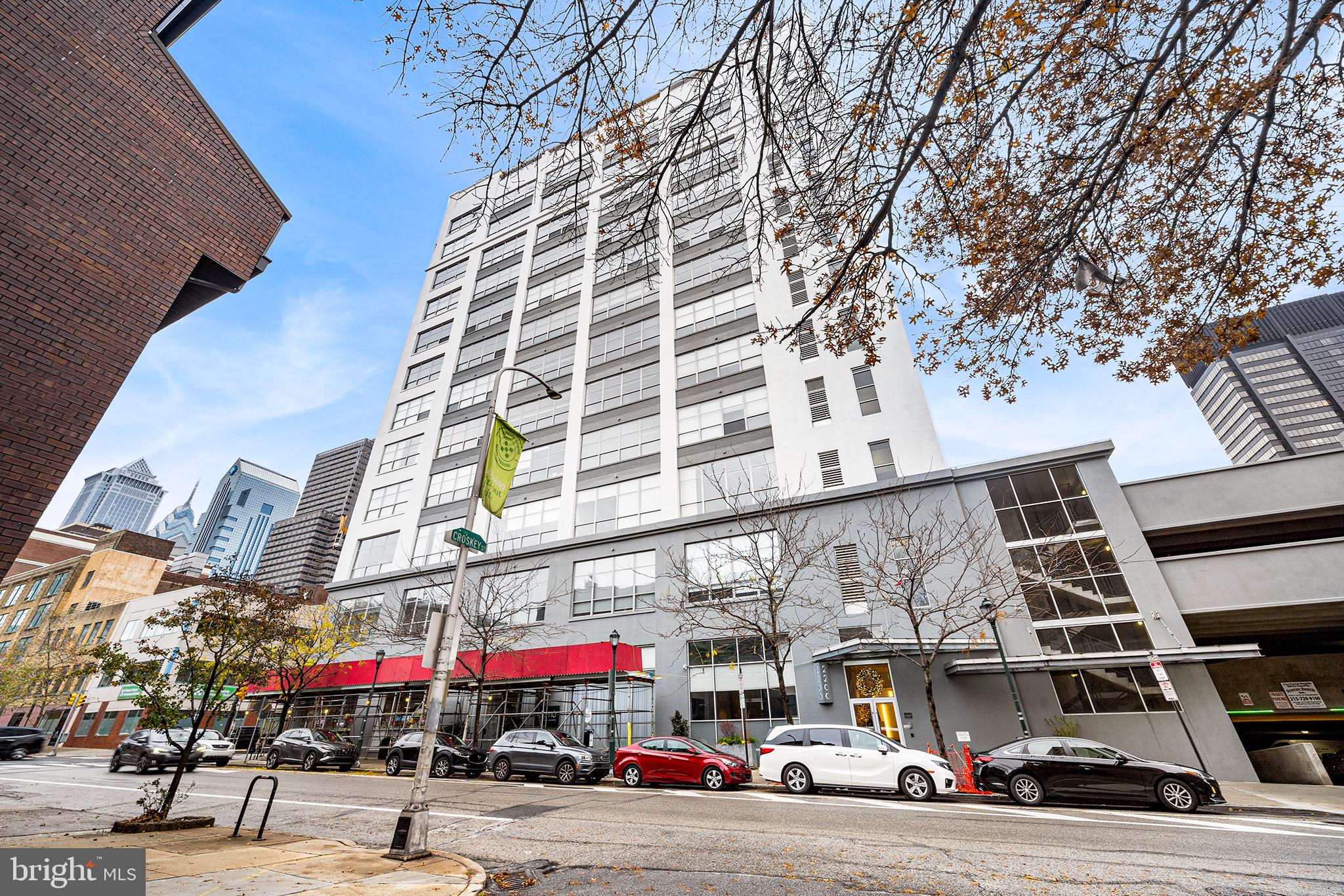 2200-28 Arch St #414