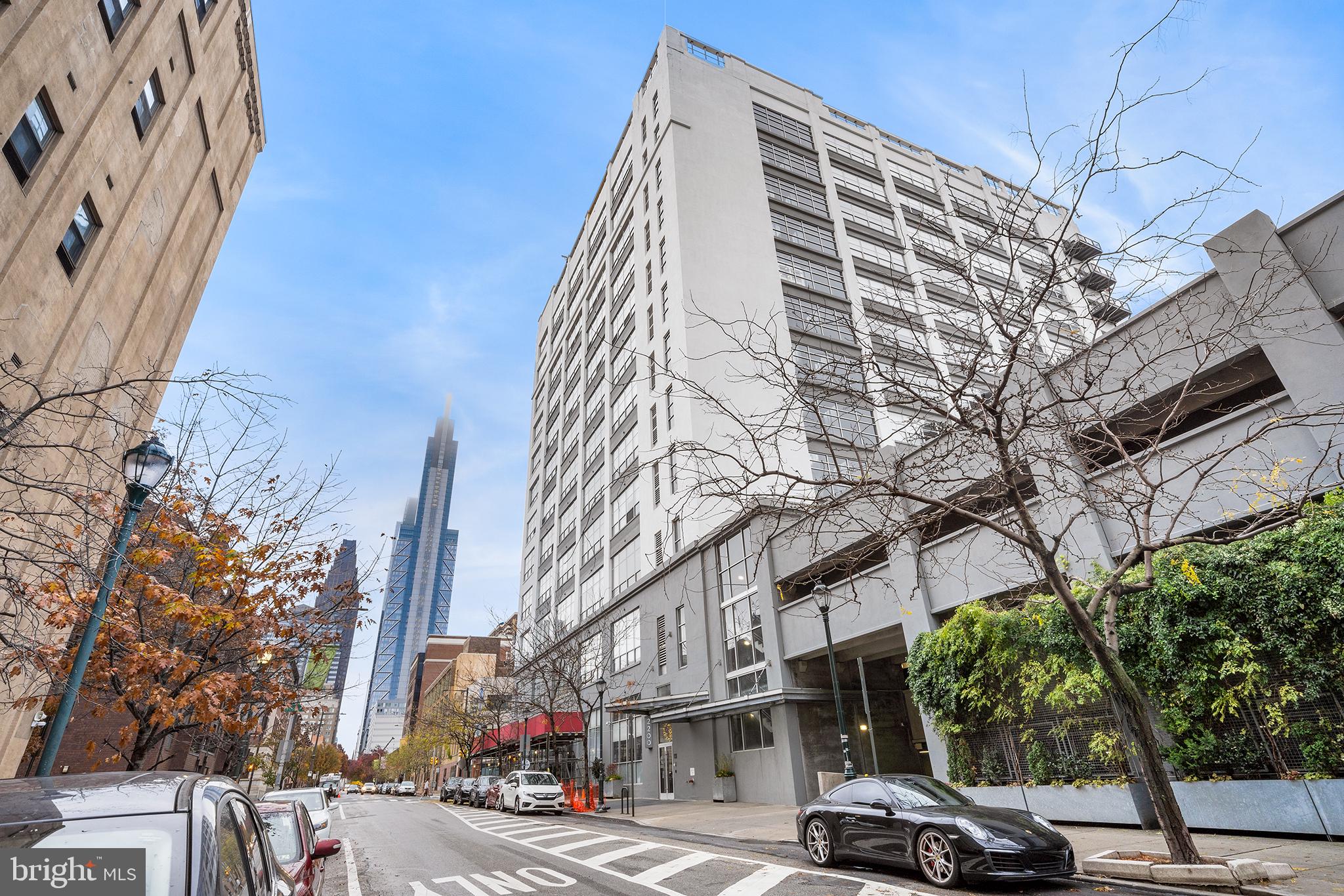 2200-28 Arch St #414