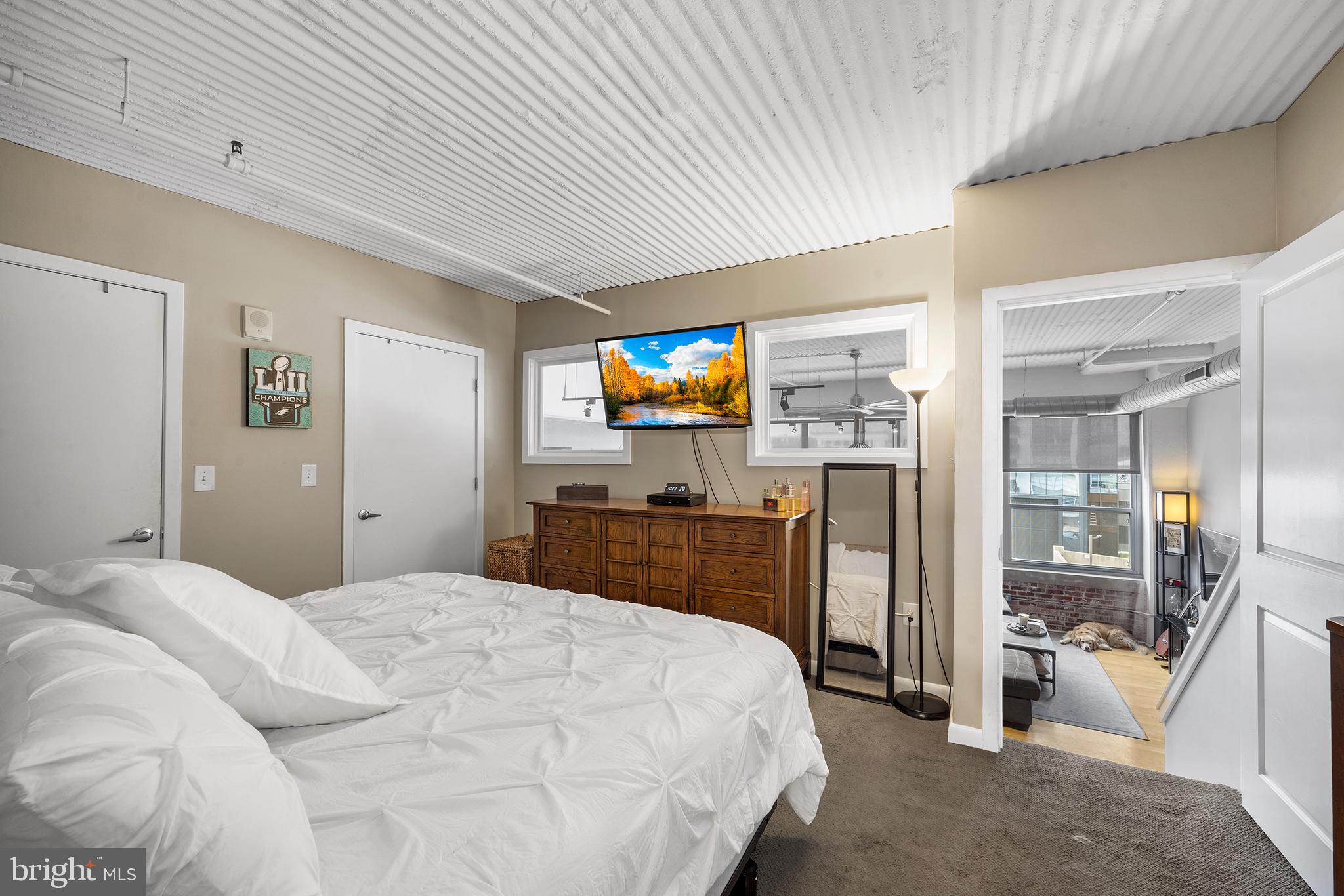 2200-28 Arch St #414