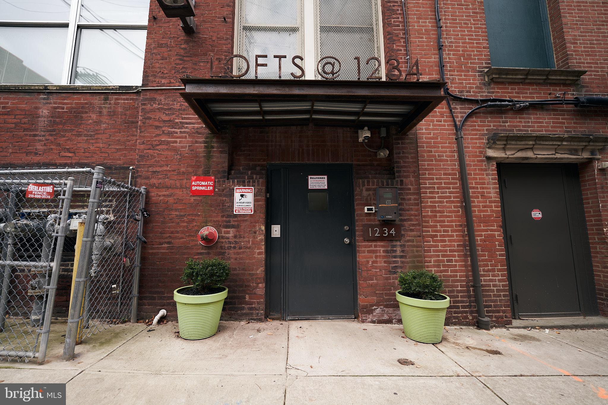1234 Hamilton St #101