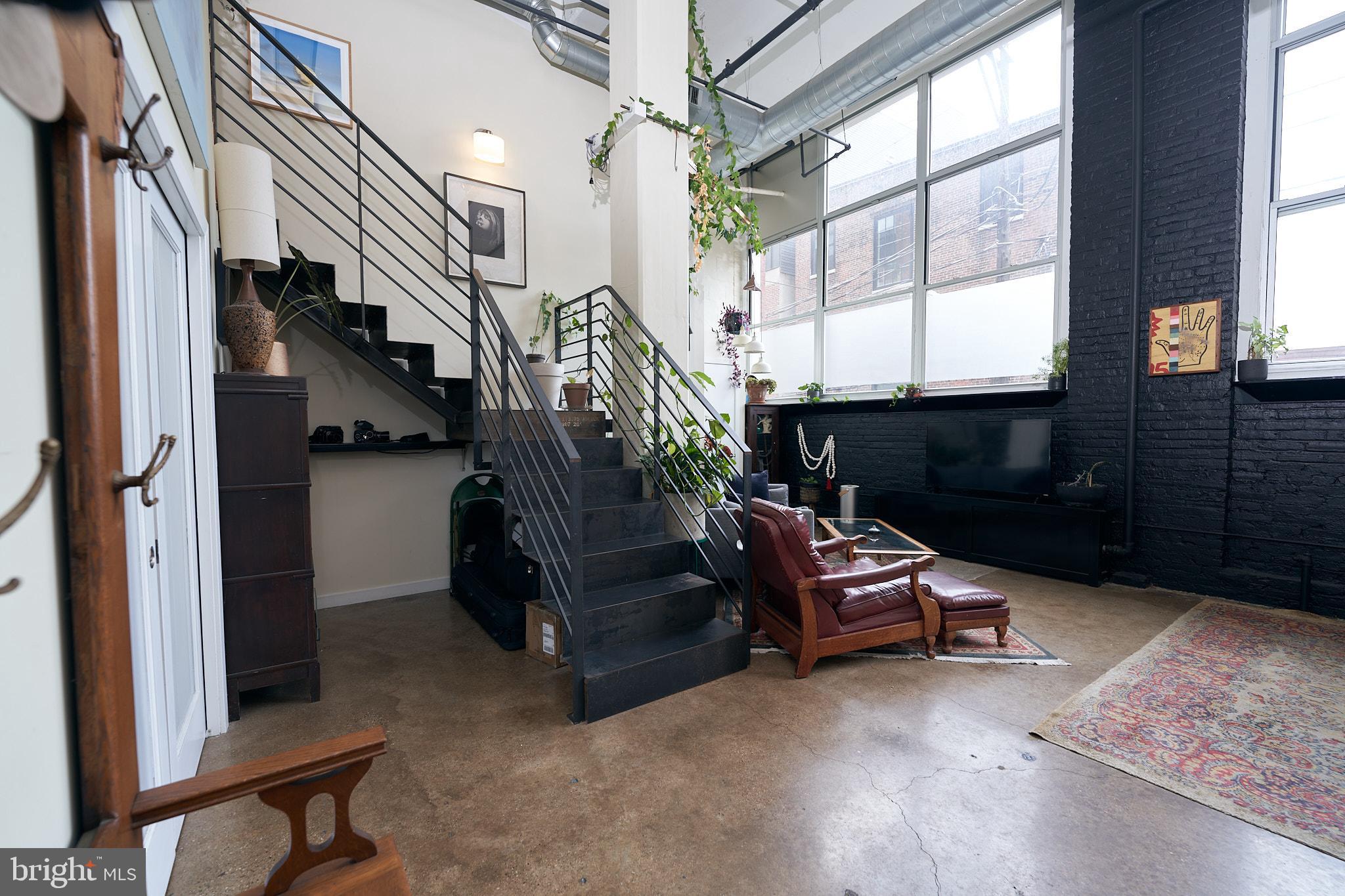 1234 Hamilton St #101