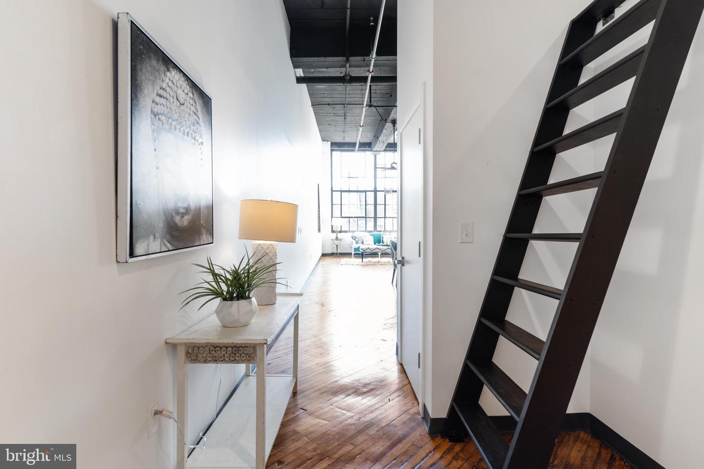 3400-8 J St #232