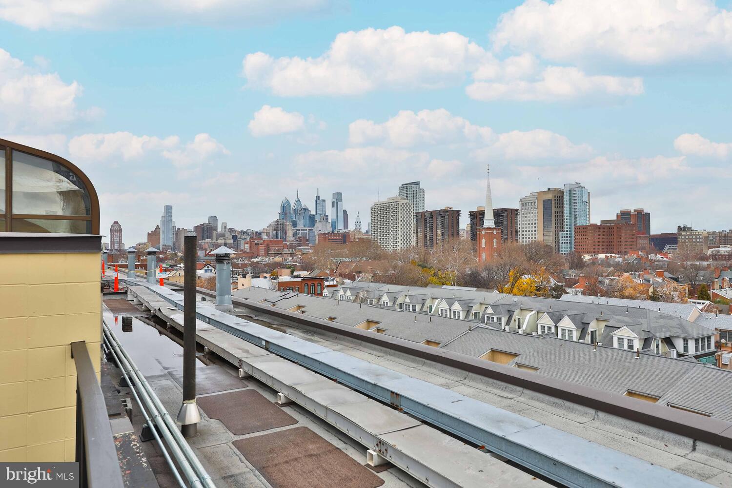 200-10 Lombard St #814