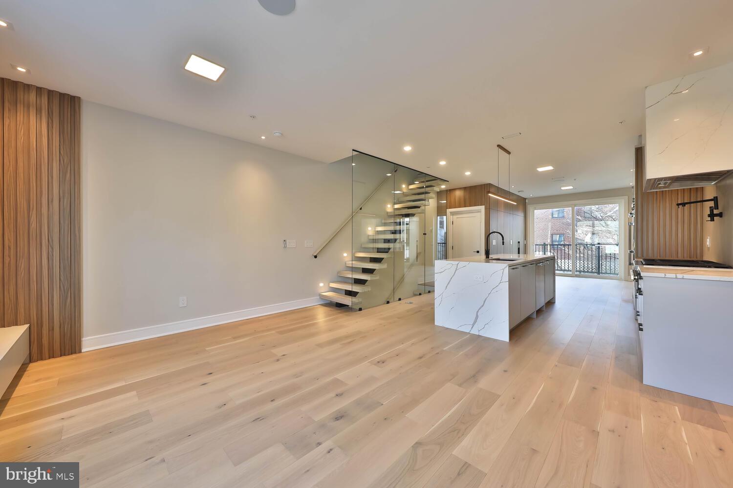 505 6th Street