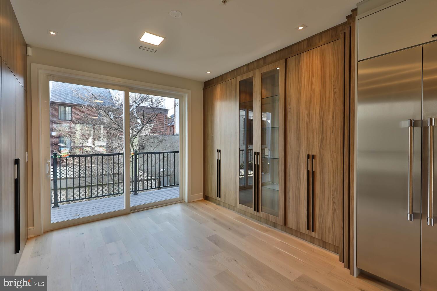 505 6th Street