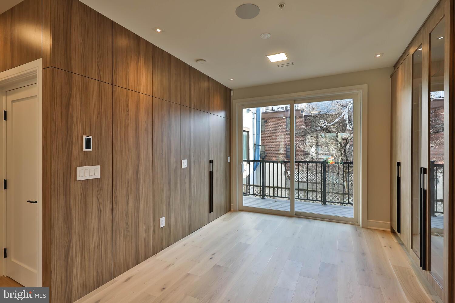 505 6th Street